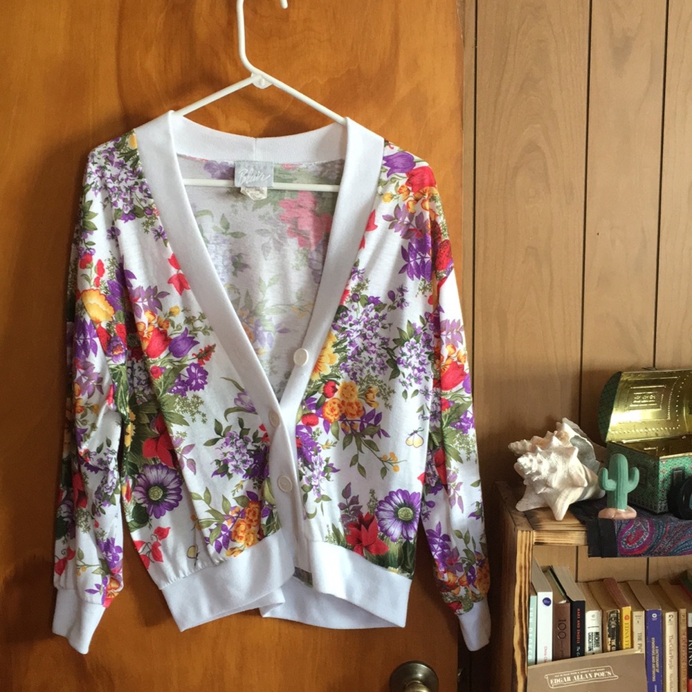 Awesome Vintage Floral Cardigan
